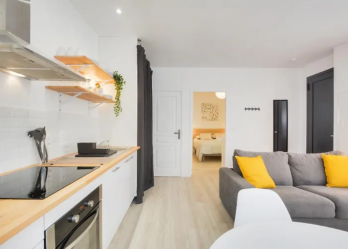 L'independant De La Rue Du Tapis - Appt Нанси